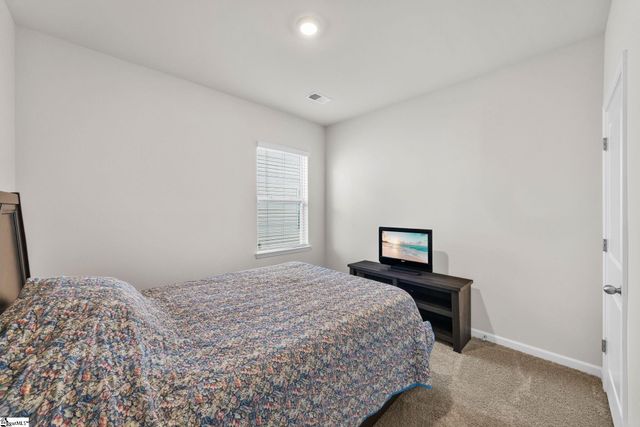 16 Oak Edge Lane, Greer, SC 29651
