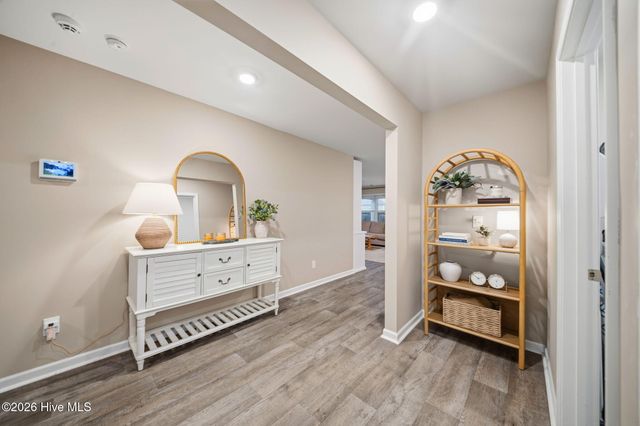 8327 E Highcroft Drive NE, Leland, NC 28451