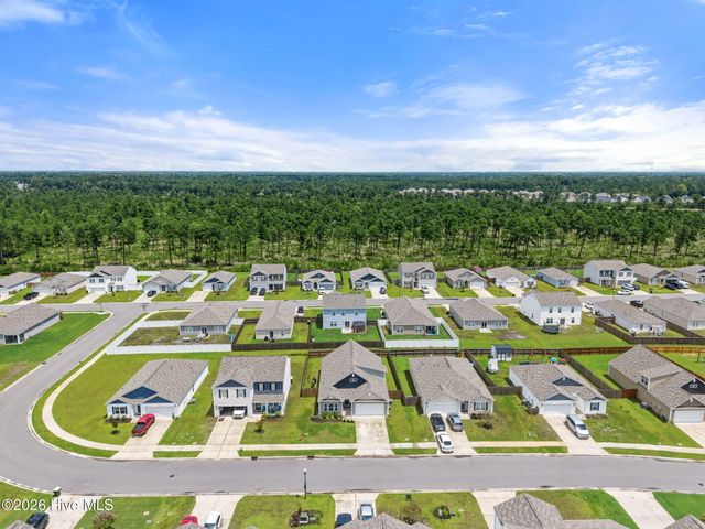 8327 E Highcroft Drive NE, Leland, NC 28451