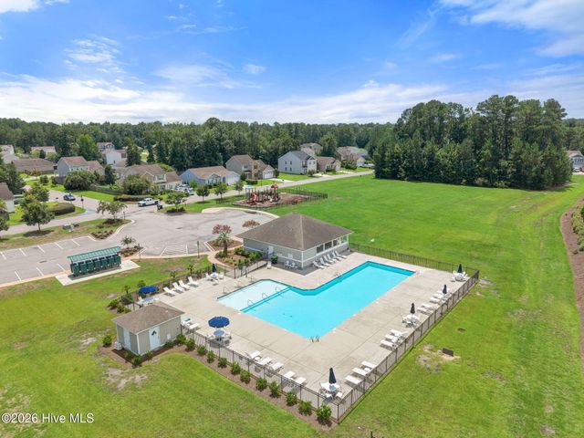 8327 E Highcroft Drive NE, Leland, NC 28451