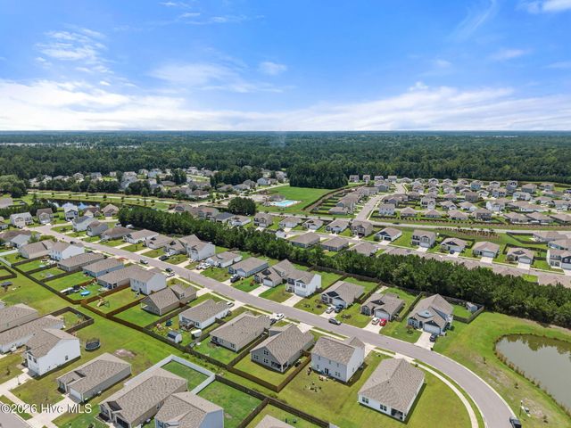 8327 E Highcroft Drive NE, Leland, NC 28451