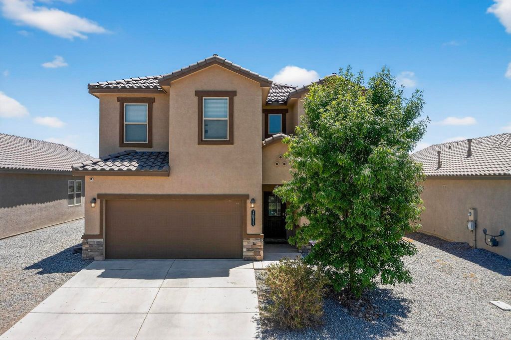 1811 VALLE VISTA Road NW, Los Lunas, NM 87031