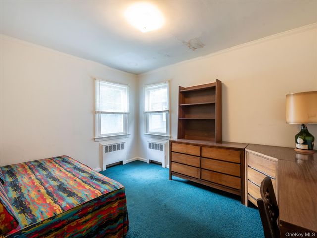 556 Jackson Street, Baldwin, NY 11510