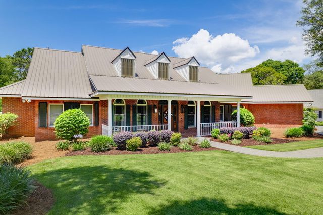 1129 Forest Road, Niceville, FL 32578