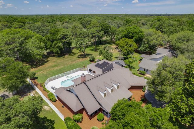 1129 Forest Road, Niceville, FL 32578