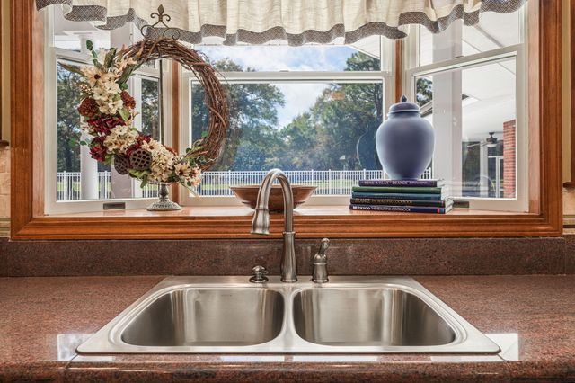 1129 Forest Road, Niceville, FL 32578