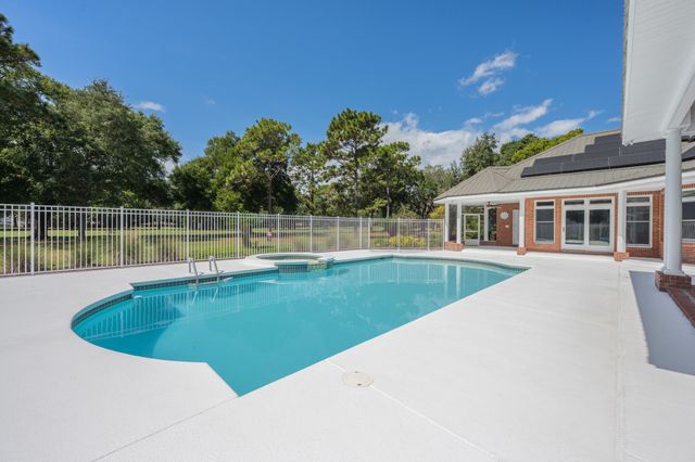 1129 Forest Road, Niceville, FL 32578