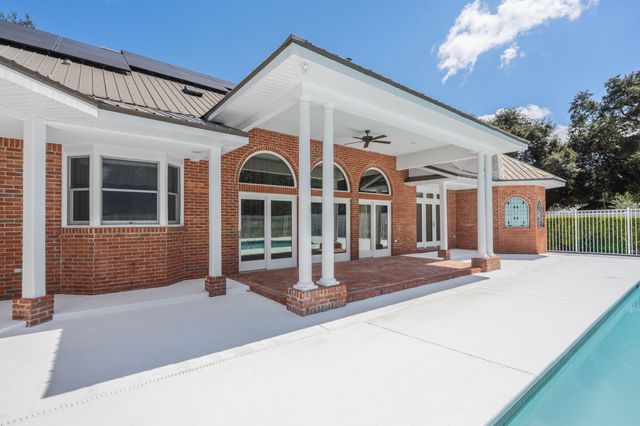 1129 Forest Road, Niceville, FL 32578