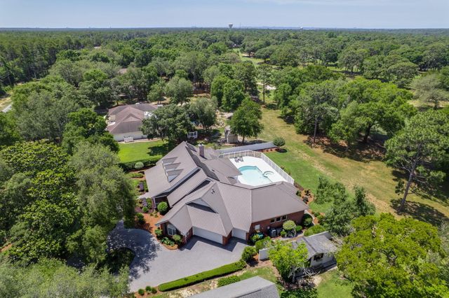 1129 Forest Road, Niceville, FL 32578