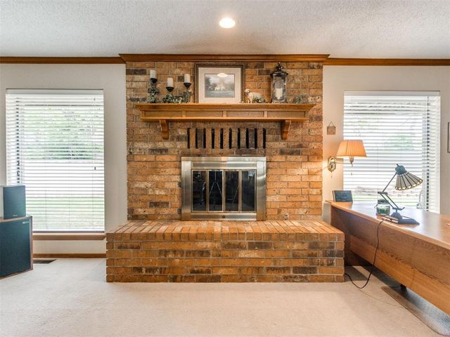 12200 Royal Coach Drive, Yukon, OK 73099