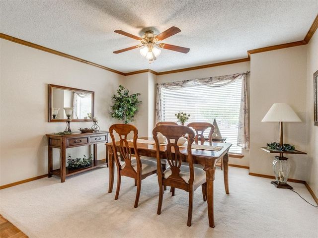 12200 Royal Coach Drive, Yukon, OK 73099