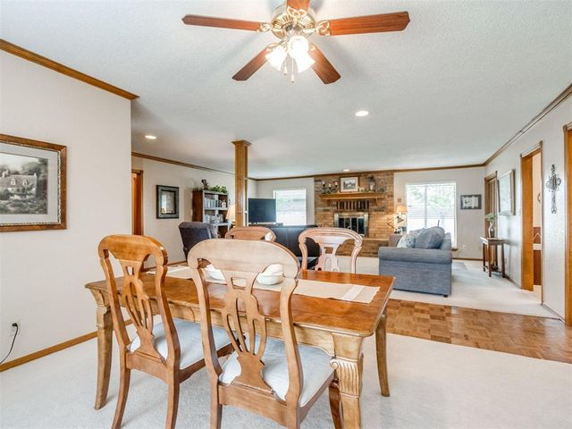 12200 Royal Coach Drive, Yukon, OK 73099