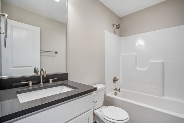 1712 NW Sunset Lane, Grimes, IA 50111