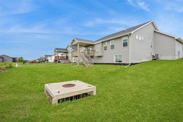 1712 NW Sunset Lane, Grimes, IA 50111
