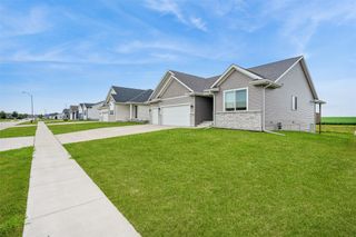 1712 NW Sunset Lane, Grimes, IA 50111