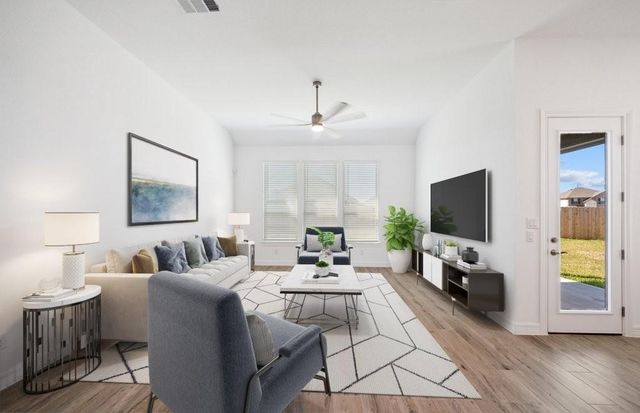 13714 Ballast Green Drive, Texas City, TX 77568