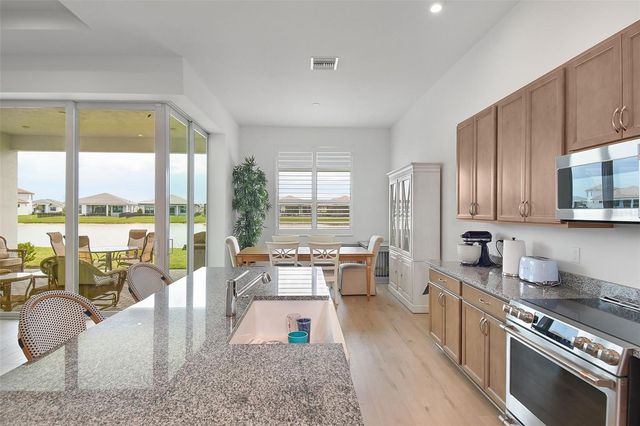 8472 SW CANTANTE WAY, Port St Lucie, FL 34987