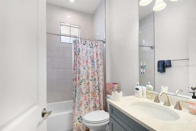 8472 SW CANTANTE WAY, Port St Lucie, FL 34987