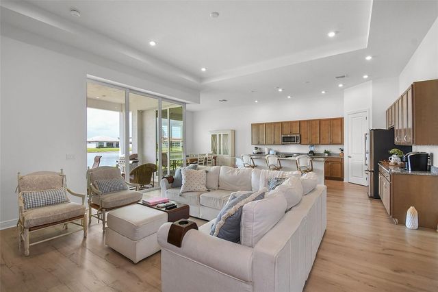 8472 SW CANTANTE WAY, Port St Lucie, FL 34987