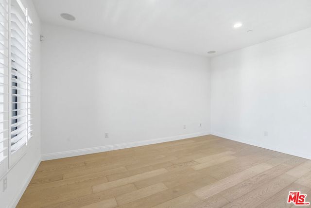 5625 Crescent Parkway 301, Playa Vista, CA 90094