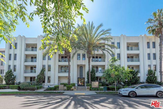 5625 Crescent Parkway 301, Playa Vista, CA 90094
