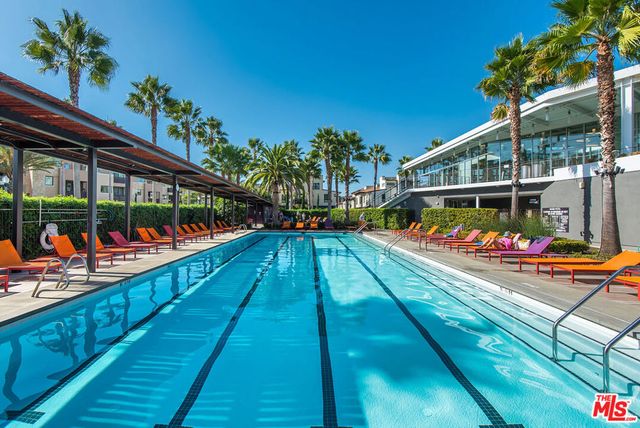 5625 Crescent Parkway 301, Playa Vista, CA 90094