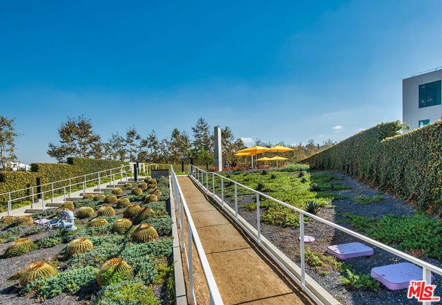 5625 Crescent Parkway 301, Playa Vista, CA 90094