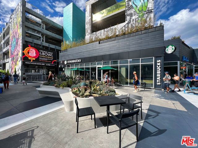 5625 Crescent Parkway 301, Playa Vista, CA 90094