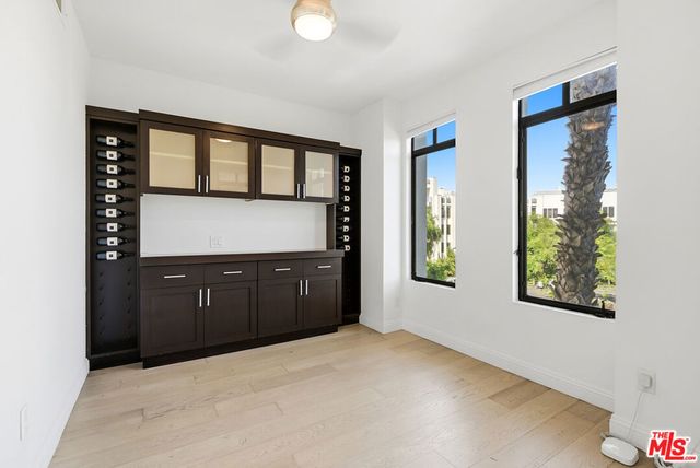 5625 Crescent Parkway 301, Playa Vista, CA 90094