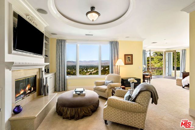 13955 Durham Road, Beverly Hills, CA 90210