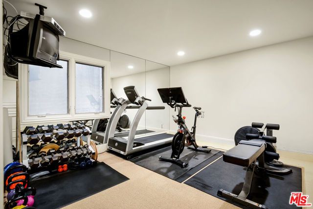 13955 Durham Road, Beverly Hills, CA 90210