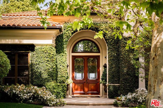 13955 Durham Road, Beverly Hills, CA 90210