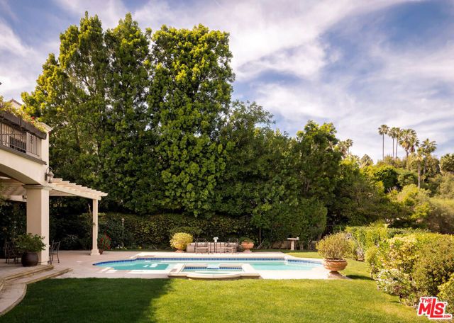 13955 Durham Road, Beverly Hills, CA 90210