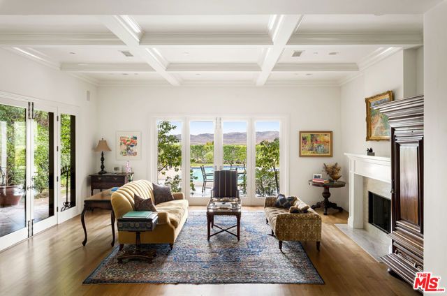 13955 Durham Road, Beverly Hills, CA 90210