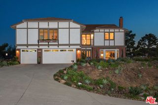 23255 W Paloma Blanca Drive, Malibu, CA 90265