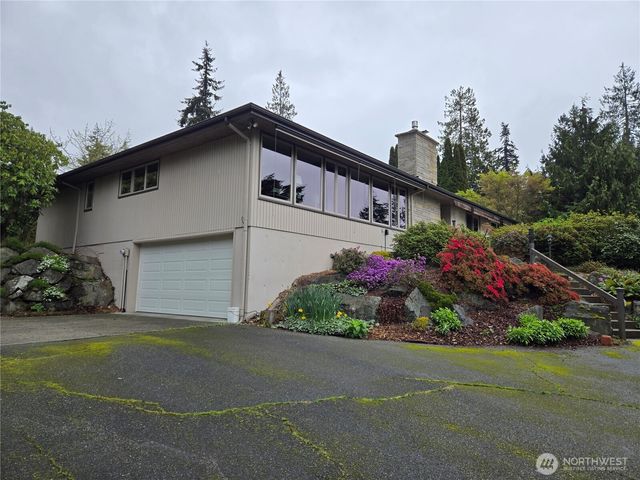 18427 91st Place W, Edmonds, WA 98026