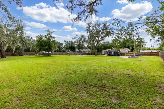 11304 LEPRECHAUN DRIVE, Riverview, FL 33569