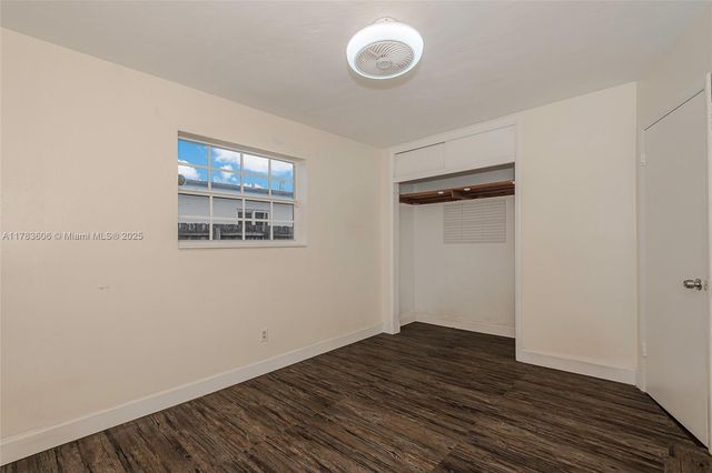 534 W 16th St, Hialeah, FL 33010