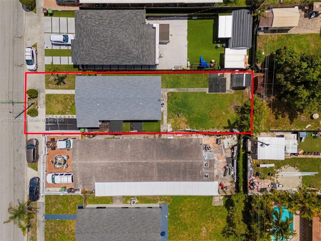 534 W 16th St, Hialeah, FL 33010