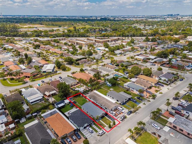 534 W 16th St, Hialeah, FL 33010