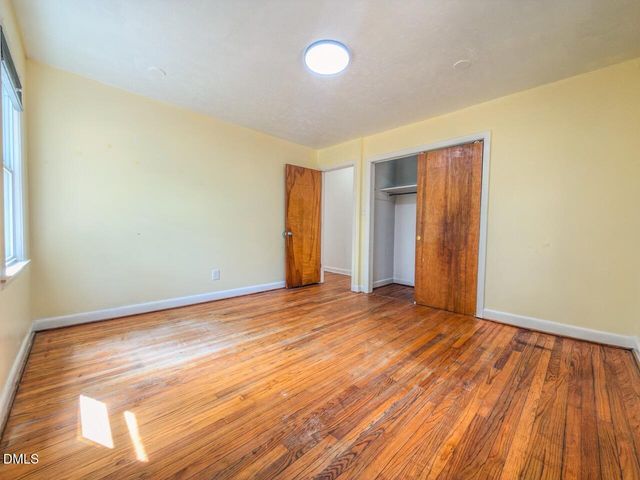 933 Greenwood Circle, Cary, NC 27511