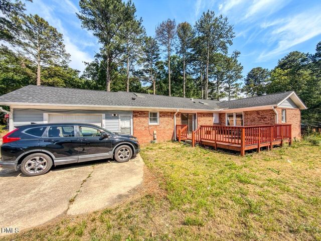 933 Greenwood Circle, Cary, NC 27511