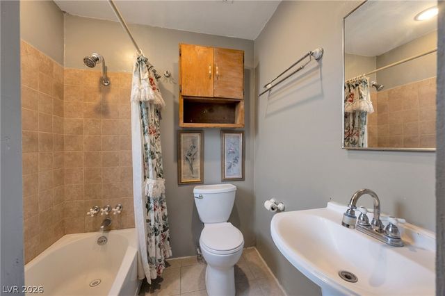 4792 Rita Drive, Las Vegas, NV 89121