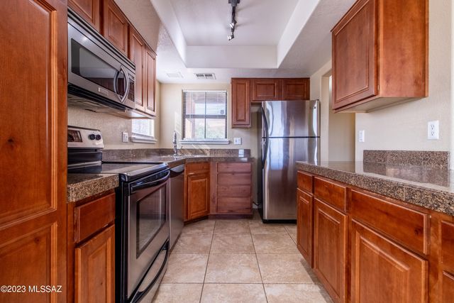 6651 N Campbell Ave Apt 238, Tucson, AZ 85718
