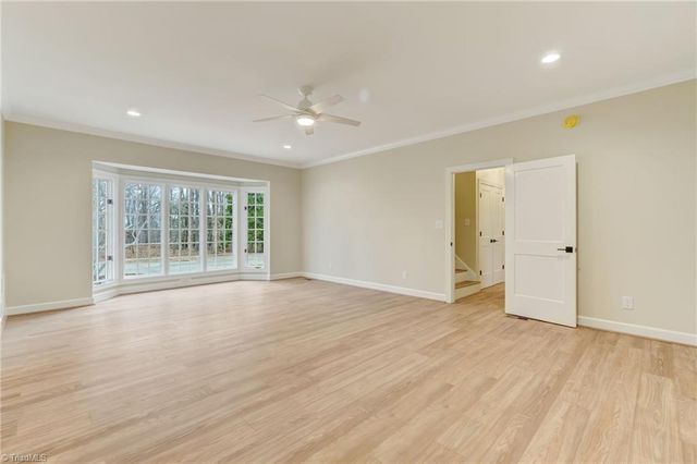 231 River Ridge Road, Eden, NC 27288