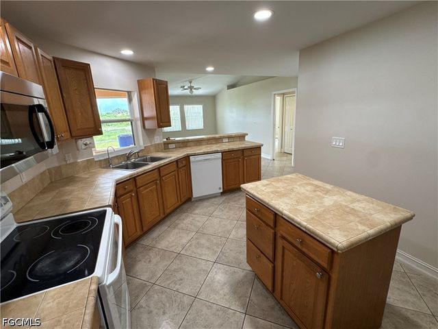 4914 7th ST W, Lehigh Acres, FL 33971