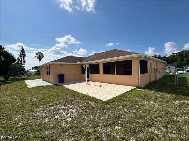 4914 7th ST W, Lehigh Acres, FL 33971