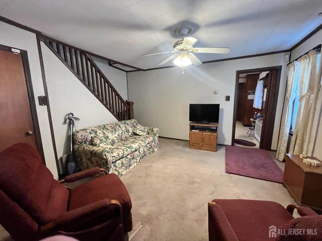 166 Pulaski Avenue, Sayreville, NJ 08872