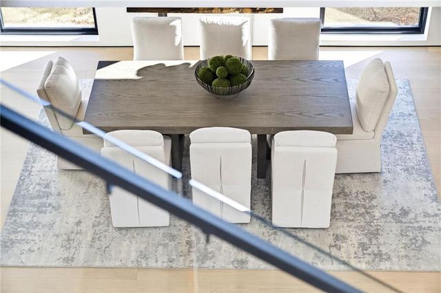 195 Pebble Trail, Alpharetta, GA 30009