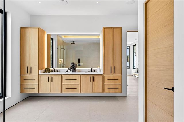 195 Pebble Trail, Alpharetta, GA 30009